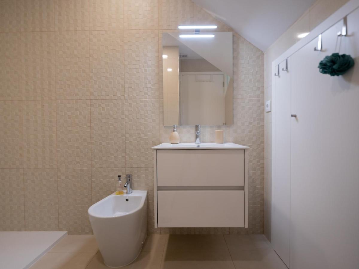 Apartament Coxim - Com Patio Em Pleno Coracao De Aveiro Zewnętrze zdjęcie